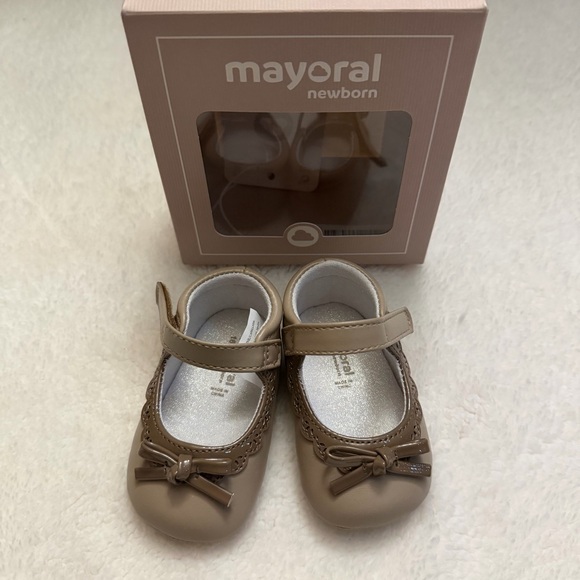Mayoral Infant Shoes - Picture 1 of 3